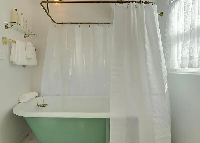 3943 Rad Beach House